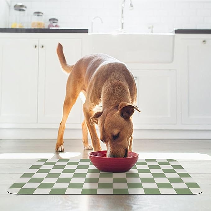 Checkered Dog Food Mat, Absorbent Leak-Proof Pet Feeding Mat, Quick Dry Cat Food Mat for Messy Drinkers 12" x 20" Green