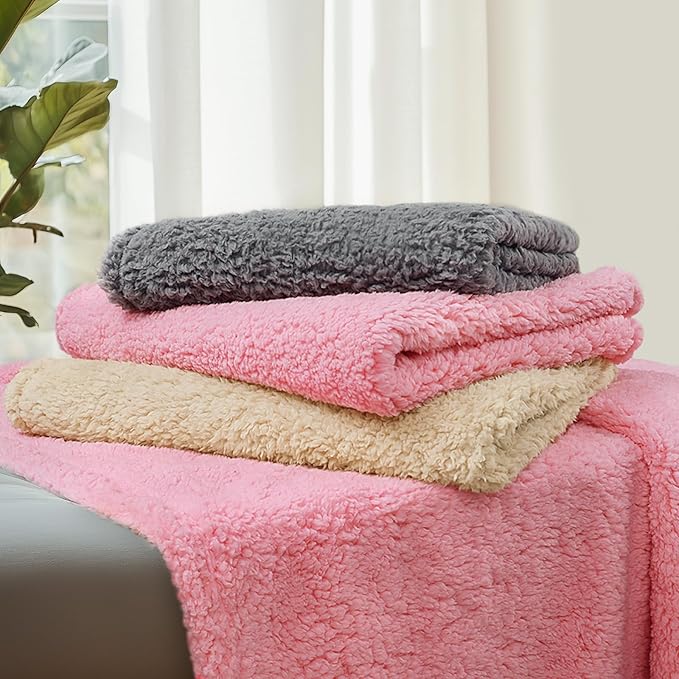 Luciphia Waterproof Pet Blanket for Medium Large Dogs Soft Cat Sherpa Calming Thick Cover Leakproof Cozy Puppy Sofa Bed Car Couch Protector(Grey,80x63 inches)